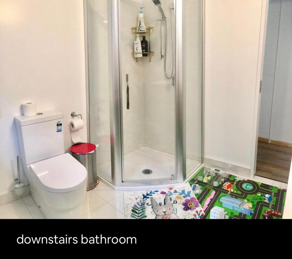 Spacious Utuhina Holiday House โรโตรัว ภายนอก รูปภาพ